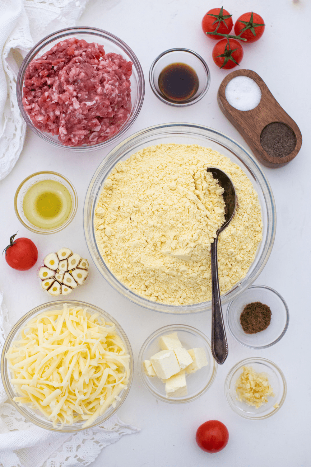 ingredients to make ground beef pupusas.